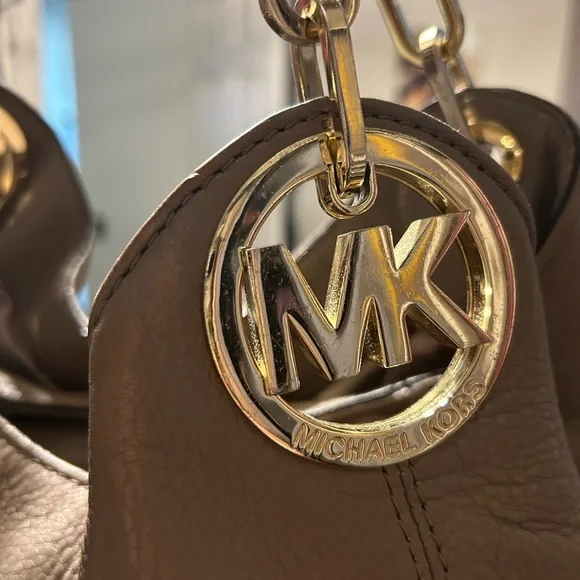 Michael Kors Fulton Taupe Leather Shoulder Bag - Picture 2 of 6